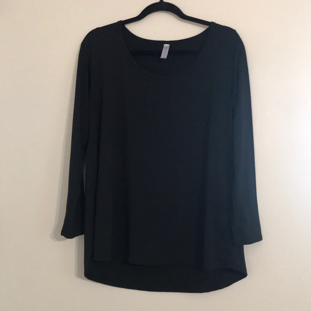 LuLaRoe Lynnae Solid Black